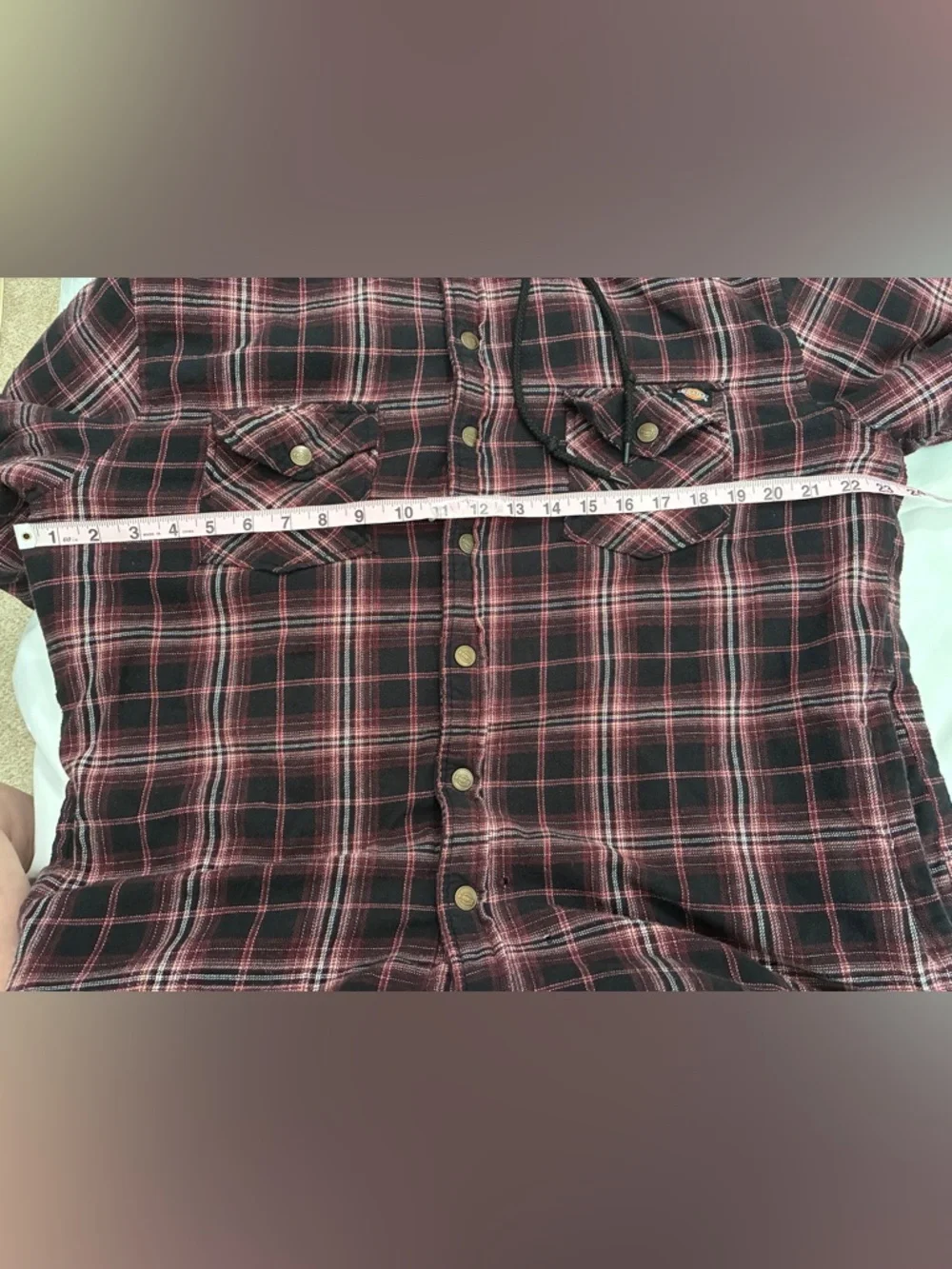 DICKIES Men’s Cotton shirt jacket Size Large. Snap front. See pics of worn area